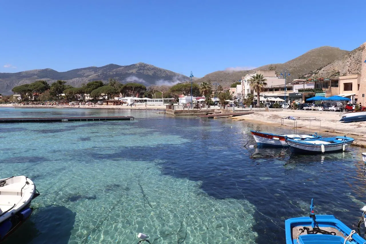 Апартаменты Casa De Paoli - Vista Mare Arenella, Palermo Con Parcheggio Privato 0*,