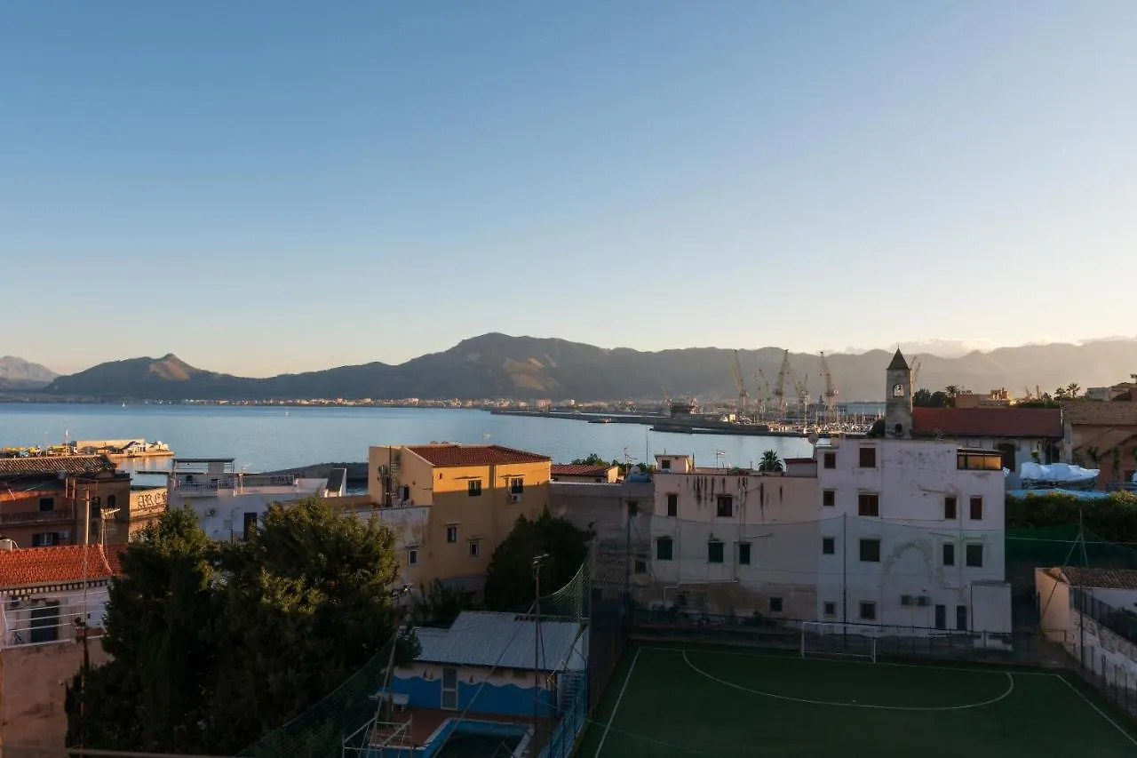 Casa De Paoli - Vista Mare Arenella, Palermo Con Parcheggio Privato Apartment
