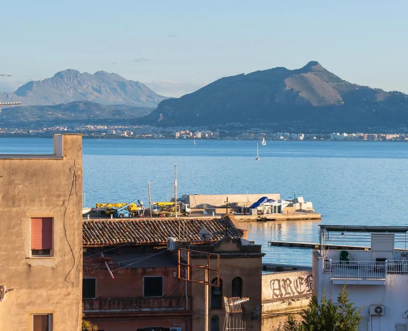 Casa De Paoli - Vista Mare Arenella, Palermo Con Parcheggio Privato Apartment